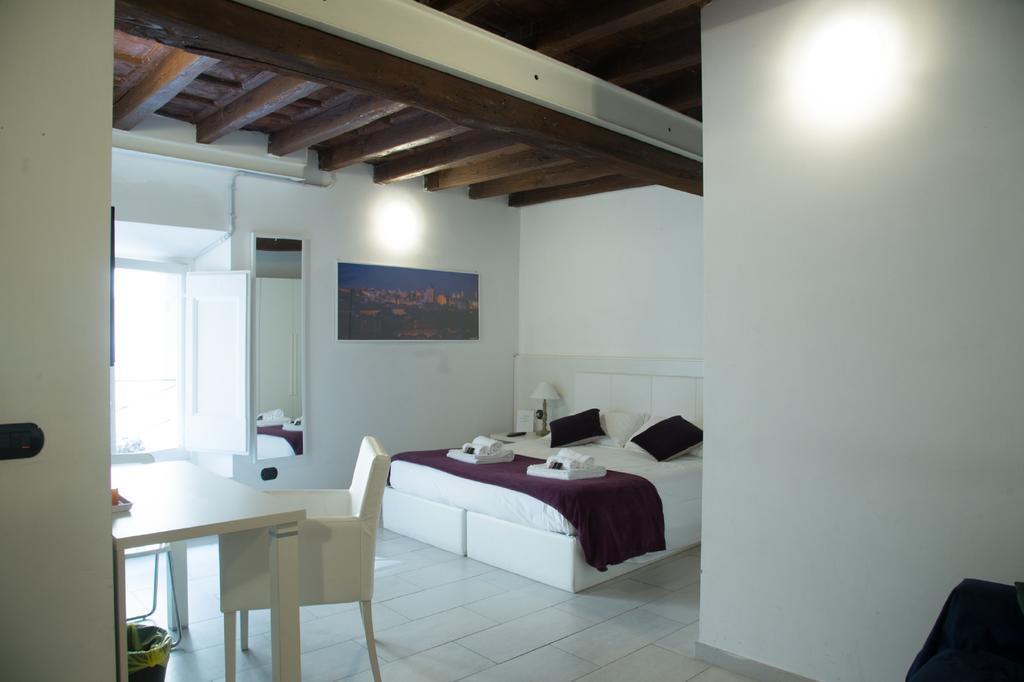 Flowers Apartments Roma Exterior foto